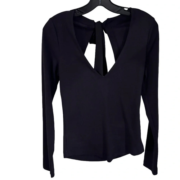 NEW Free People- Black V Neck Long Sleeve, open back  With Bow size medium. - Picture 1 of 10